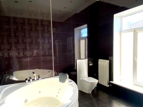 будинок за адресою 28-ма Лінія вул., 13