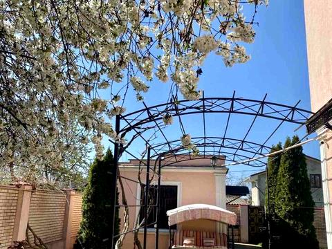 будинок за адресою 28-ма Лінія вул., 13