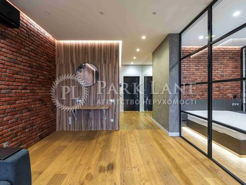 квартира за адресою Антоновича вул. (Горького), 44