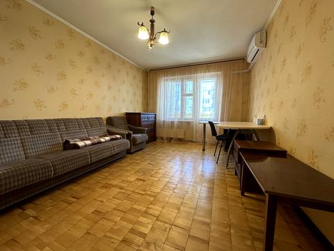 квартира по адресу Чернобыльская ул., 14