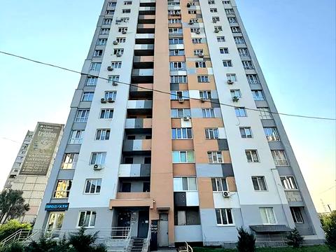 квартира за адресою Домобудівельна вул., 3