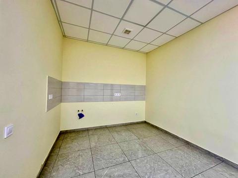 комерційна за адресою Мечникова вул., 19