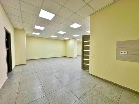 комерційна за адресою Мечникова вул., 19