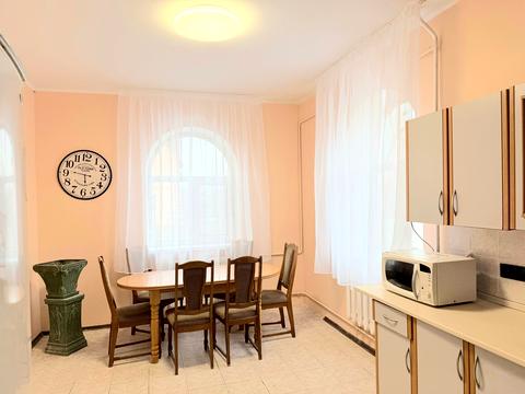 будинок за адресою Польова