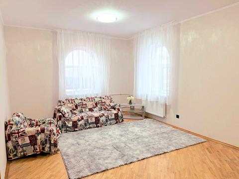 будинок за адресою Польова