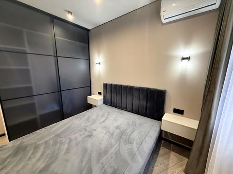 квартира за адресою Героїв Небесної Сотні просп., (Будинок 20/10)