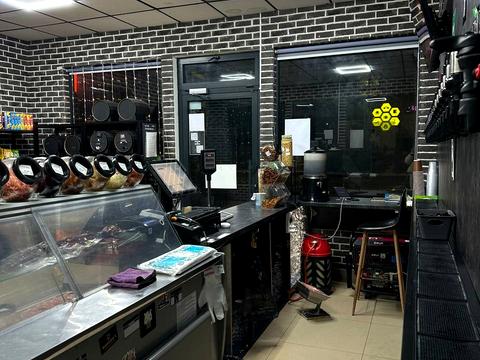 комерційна за адресою Калинова вул., 72