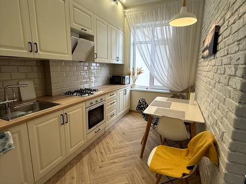 квартира за адресою с. Фонтанка, Грецька вул., 2