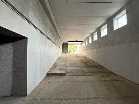 паркомісце за адресою Тобілевичів пров. (Тобілевича), 4