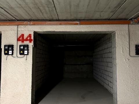 паркомісце за адресою Тобілевичів пров. (Тобілевича), 4