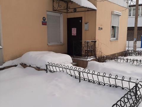 коммерческая по адресу Юрія Вороного ул., 17