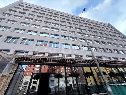 коммерческая по адресу Златоустовская ул., 3