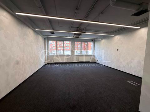 коммерческая по адресу Златоустовская ул., 3