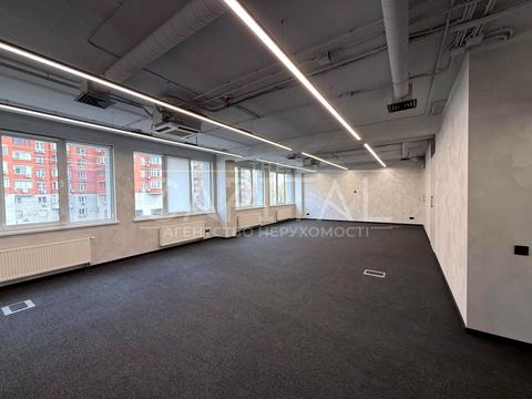 коммерческая по адресу Златоустовская ул., 3