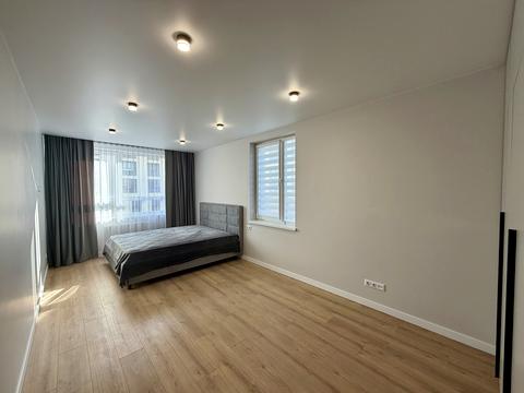 квартира за адресою Володимира Навроцького вул., 31-А