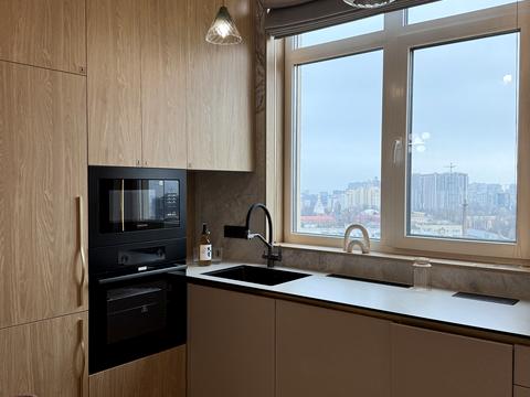 квартира за адресою Краснова вул., 1-В