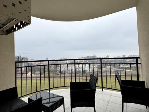 квартира за адресою Краснова вул., 1-В