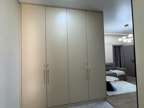 квартира за адресою Краснова вул., 1-В