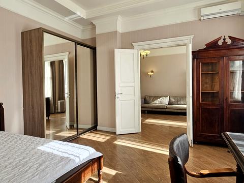 квартира за адресою Бессарабська пл., 5