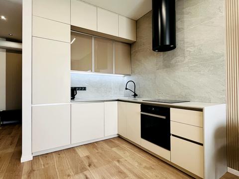 квартира за адресою Андрія Верхогляда вул. (Михайла Драгомирова), 14-А