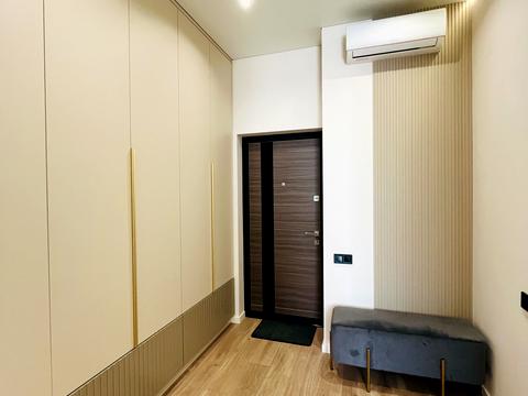 квартира за адресою Андрія Верхогляда вул. (Михайла Драгомирова), 14-А