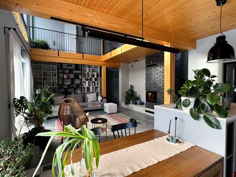 дом по адресу Вітру