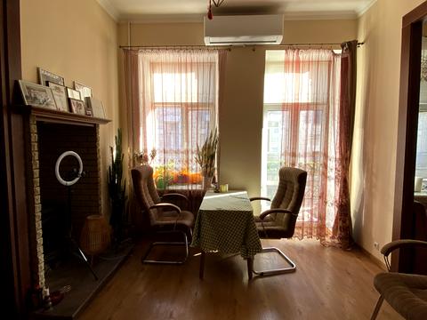 квартира за адресою Набережно-Хрещатицька вул., 7-В