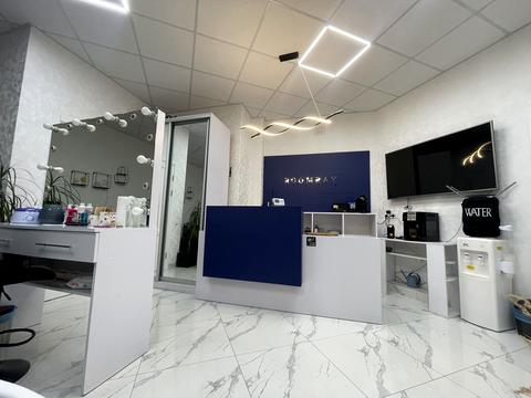 комерційна за адресою с. Софіївська Борщагівка, Героїв Небесної Сотні просп., 16/3