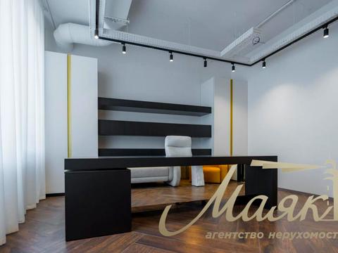 комерційна за адресою Бульварно-Кудрявська вул. (Воровського), 17