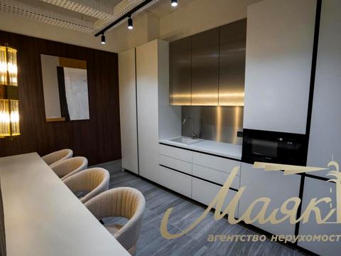 комерційна за адресою Бульварно-Кудрявська вул. (Воровського), 17