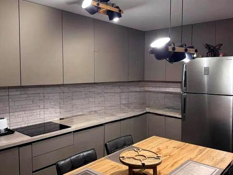 будинок за адресою Броварська вул., 5