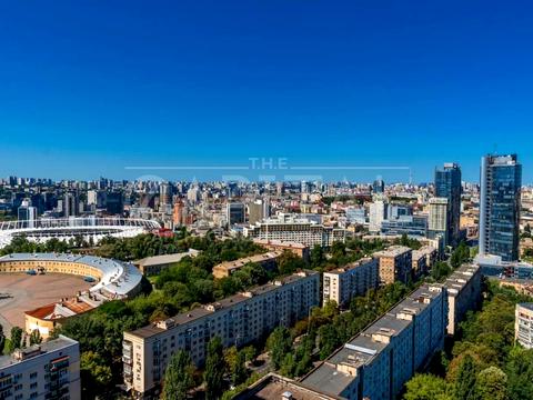 комерційна за адресою Лесі Українки бульв., 7-А
