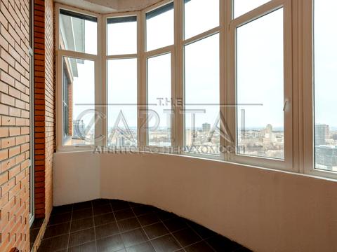 комерційна за адресою Лесі Українки бульв., 7-А