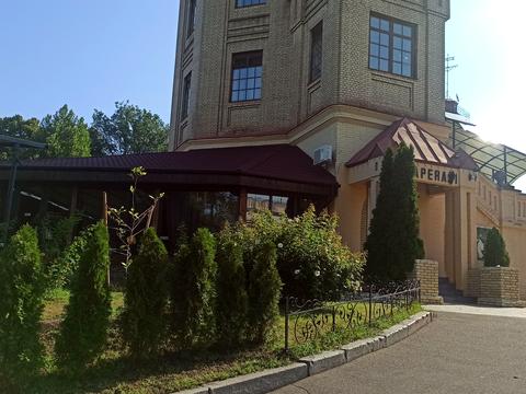 комерційна за адресою Шовковична вул., 21