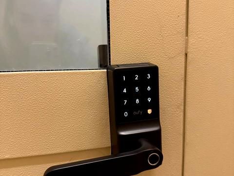 комерційна за адресою Парково-Сирецька вул. (Тимофія Шамрила), 4-В