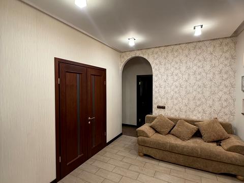 квартира за адресою Українська вул., 6-А