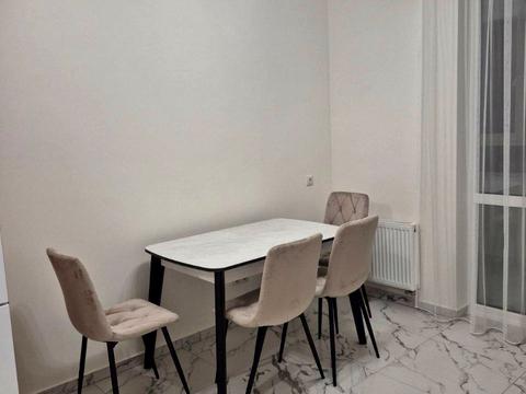 квартира за адресою Володимира Навроцького вул., 31-А