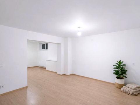 комерційна за адресою Соборна вул., 137