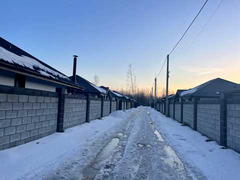 будинок за адресою Успішна