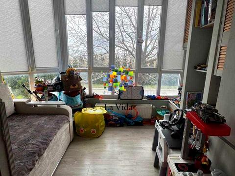 квартира за адресою с. Петропавлівська Борщагівка, Миру вул., 23