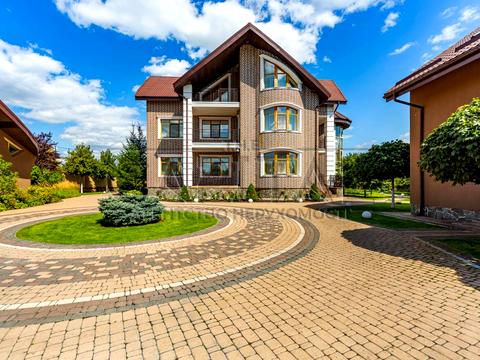 будинок за адресою с. Козин, Золотоворітська вул.