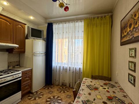 квартира за адресою Науки просп. (Гагаріна), 7