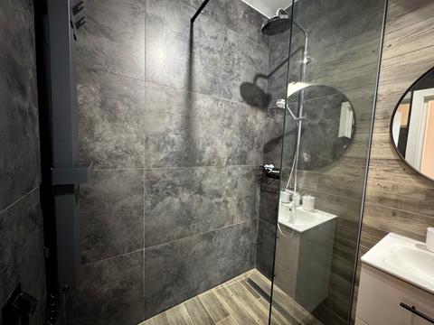 квартира за адресою Печерська вул., 6