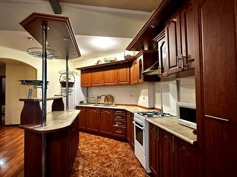 квартира по адресу Евгения Коновальца ул., 77