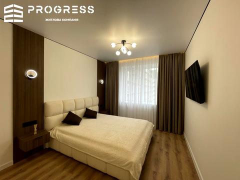 квартира за адресою Августина Волошина вул., (Будинок 2)