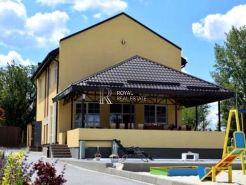 будинок за адресою Нова