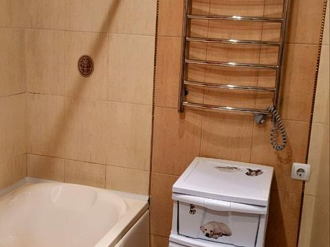 квартира за адресою Райдужний масив вул., 7-Б