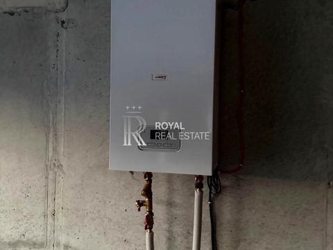 комерційна за адресою Київська вул., 1