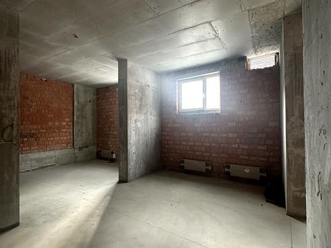 комерційна за адресою Вільгельма Котарбінського вул. (Миколи Кравченка), 24