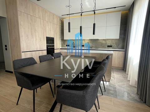 будинок за адресою Лобановського вул.